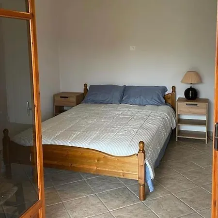 Greengold Holiday - Ancient Pisa