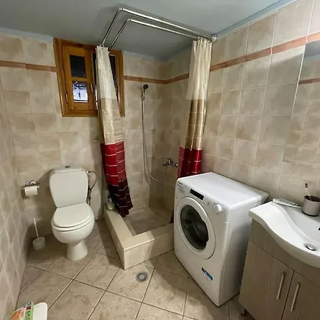 Greengold Holiday - Ancient Pisa